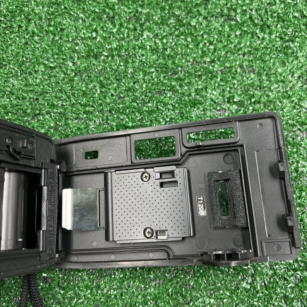 Chinon Auto GL Point and‎ Shoot 35mm Compact Film Camera